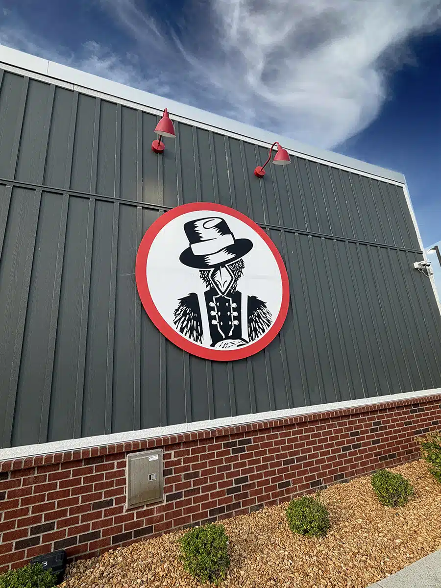 Slim Chickens Flat Sign